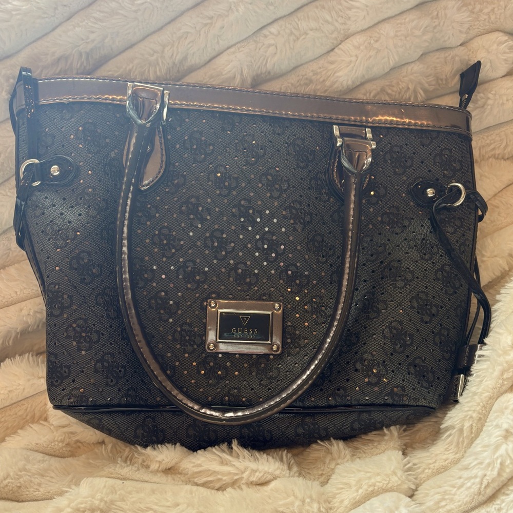 GUESS Scandal Logo Print Medium Tote Bag Handbag Purse - Black